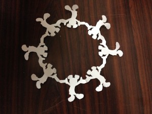 切り絵でディズニー(ミッキー)を作ろう!初心者さんでも簡単!