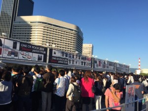ワンオクのライブグッズを確実に手に入れる方法は?