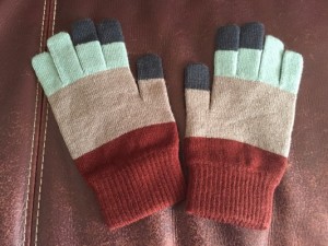 手袋はスマホ対応にしておけよ、メンズ諸君!