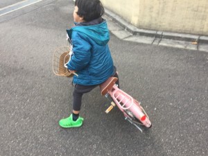自転車の練習って子供は何歳から始めるの?