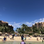 ハワイに毎年8月に旅行する僕が教える服装。本当に必要なのは?
