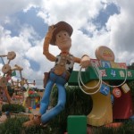 【驚愕?】香港ディズニーランドのアトラクションの待ち時間が約10分って本当ですか?