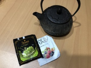 緑茶じゃないとダメ？鉄瓶の錆びを落とすには紅茶でも出来るのか？